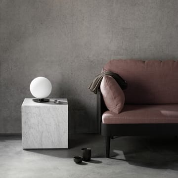 TR Bulb plafond - opal shiny, sort beslag - Audo Copenhagen