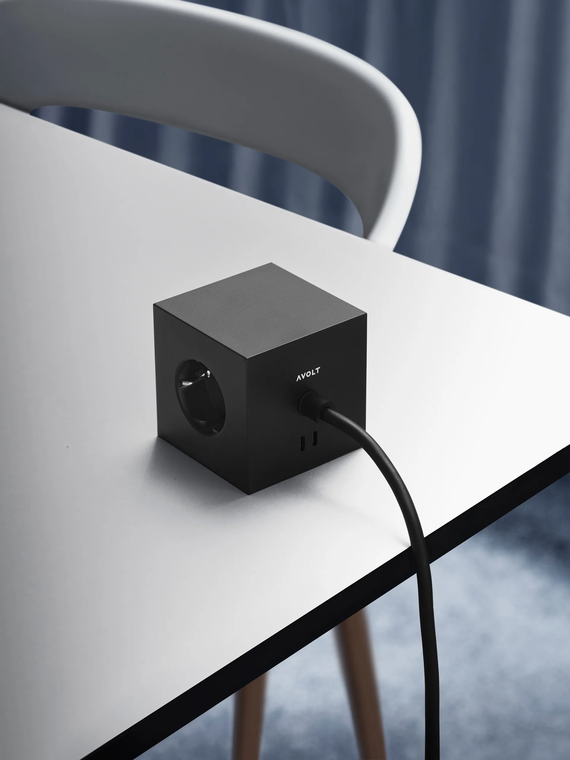 Square 1 grenudtag USB-C 30W 3 m, Stockholm Black Avolt