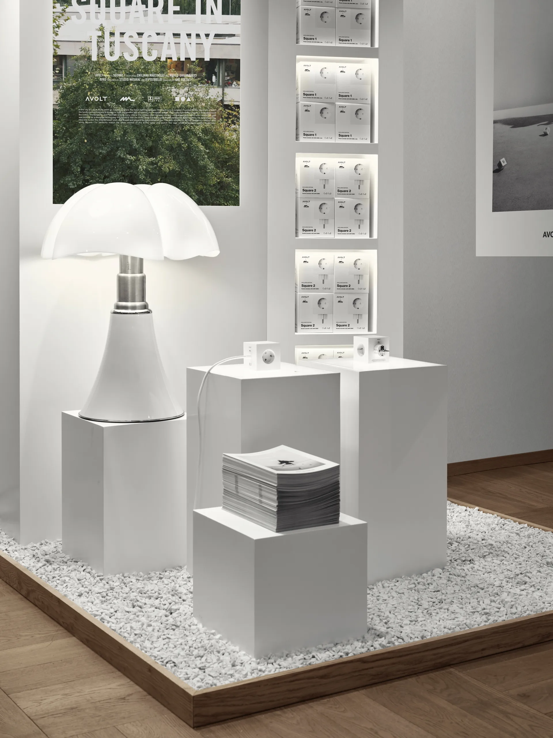 Square 2 stikdåse, Martinelli Luce Opal White Avolt