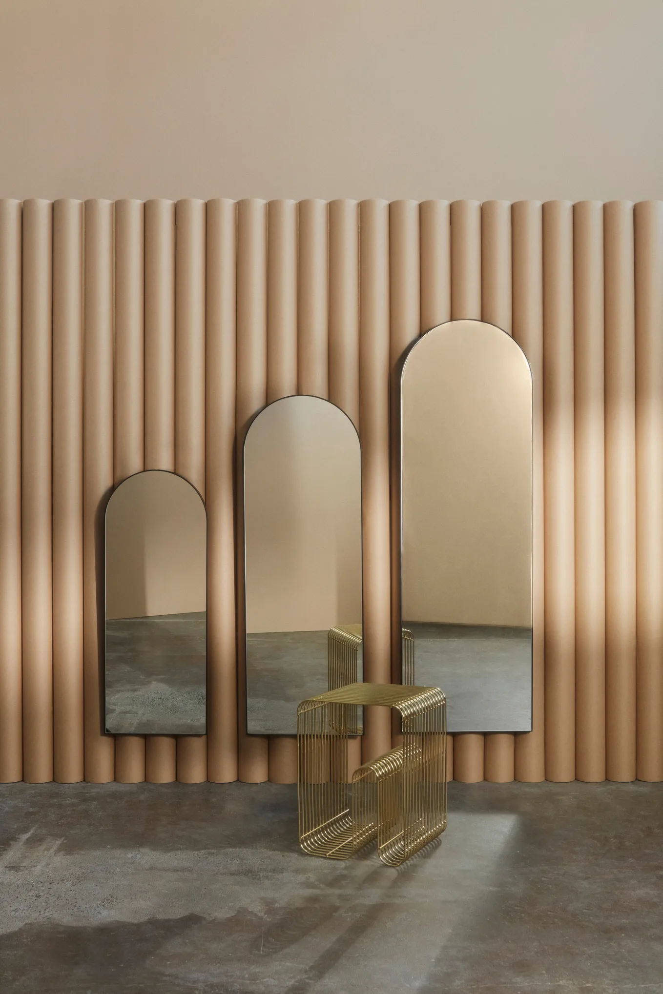 Arcus spejl 115 cm, Sort AYTM