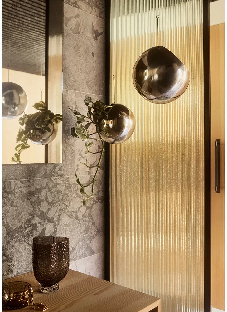 GLOBE hængende krukke Ø21 cm h32 cm, Silver AYTM