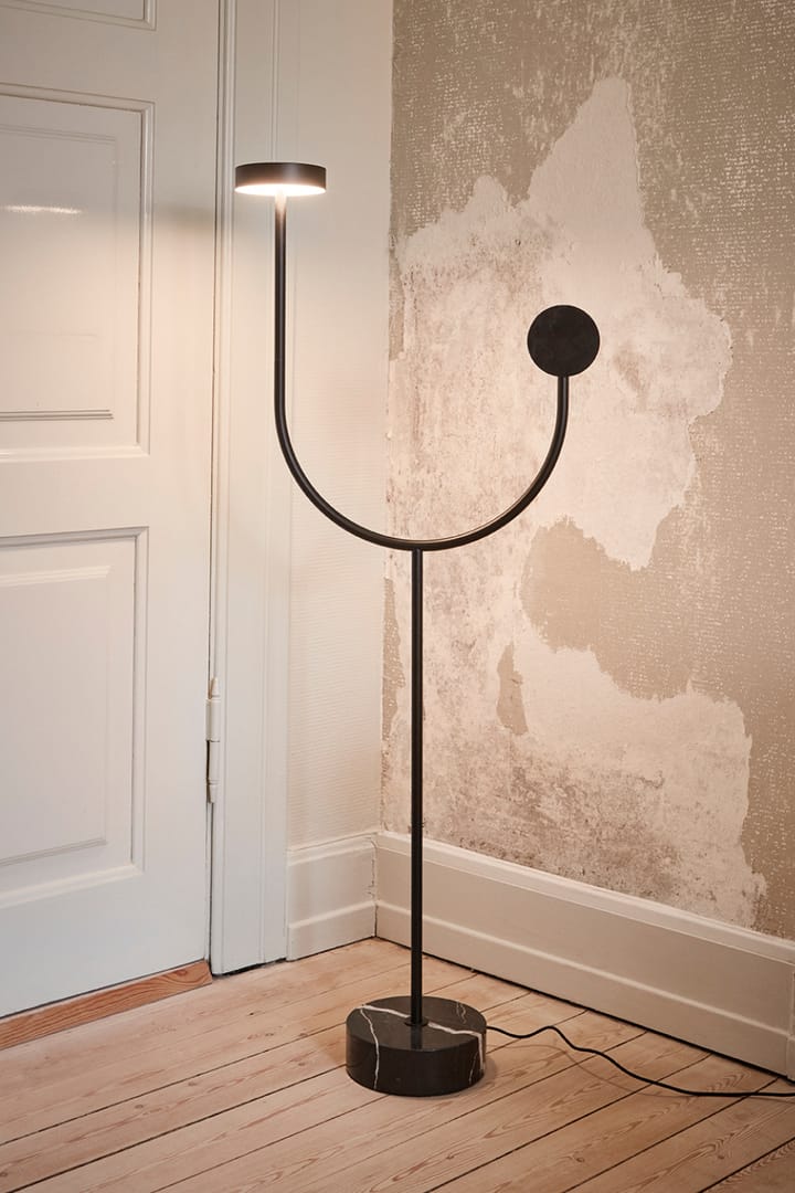 GRASIL gulvlampe 51,5x127,6 cm, Black/Black AYTM