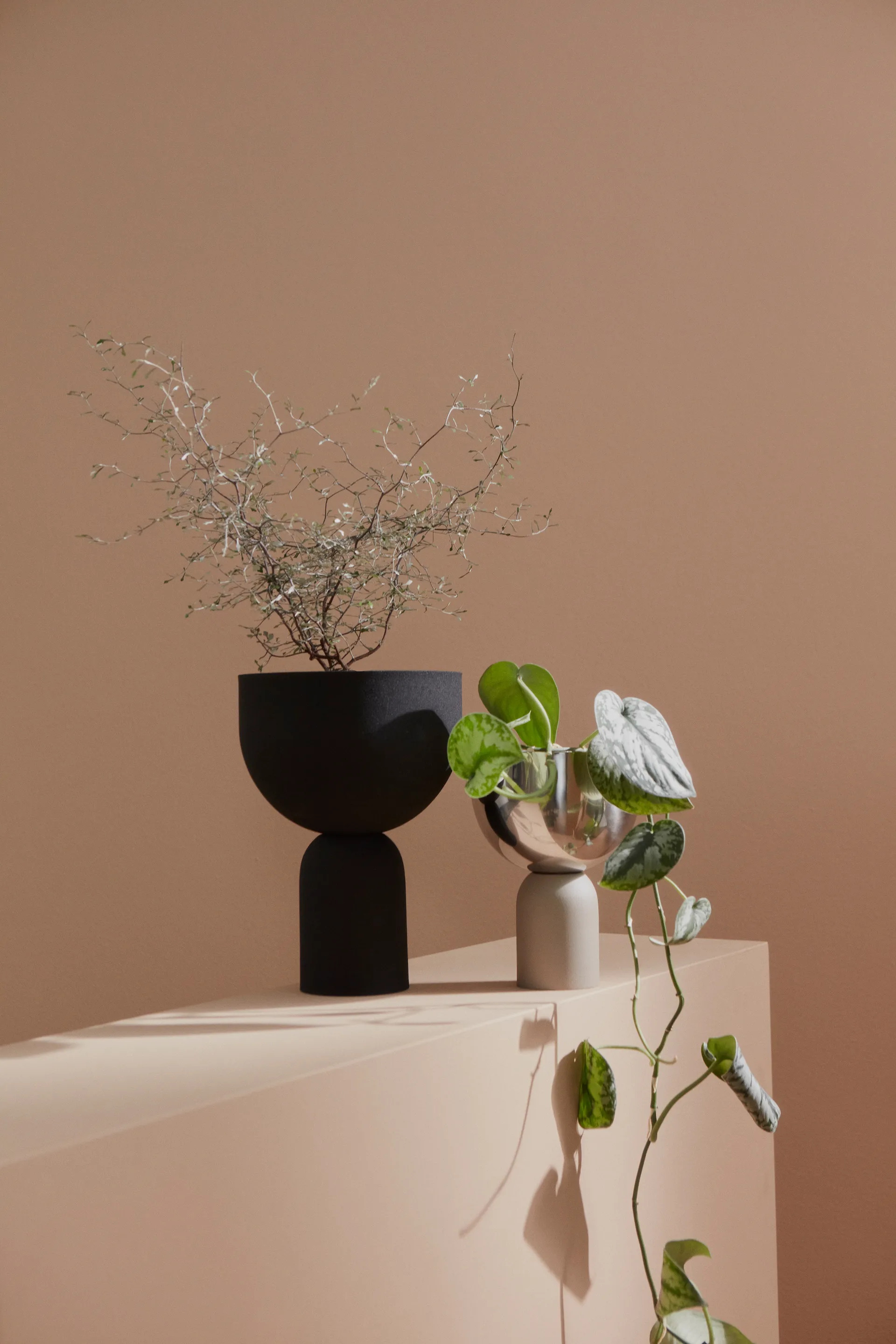 Torus krukke Ø22 cm, Black/Black AYTM
