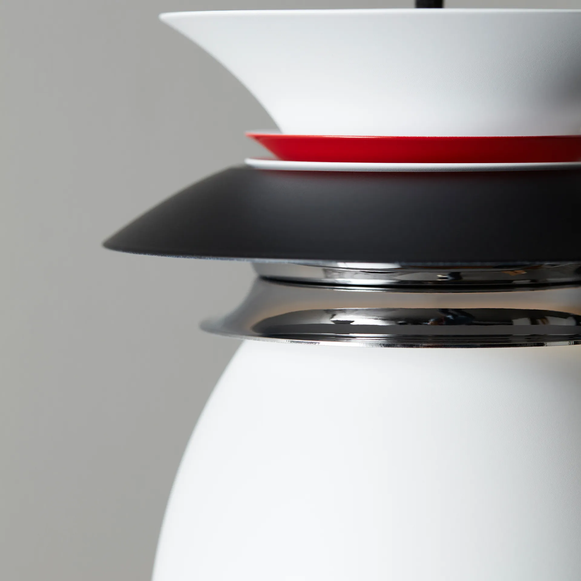 Diablo loftslampe Ø16,5 cm, Matsort/Blankrød Belid