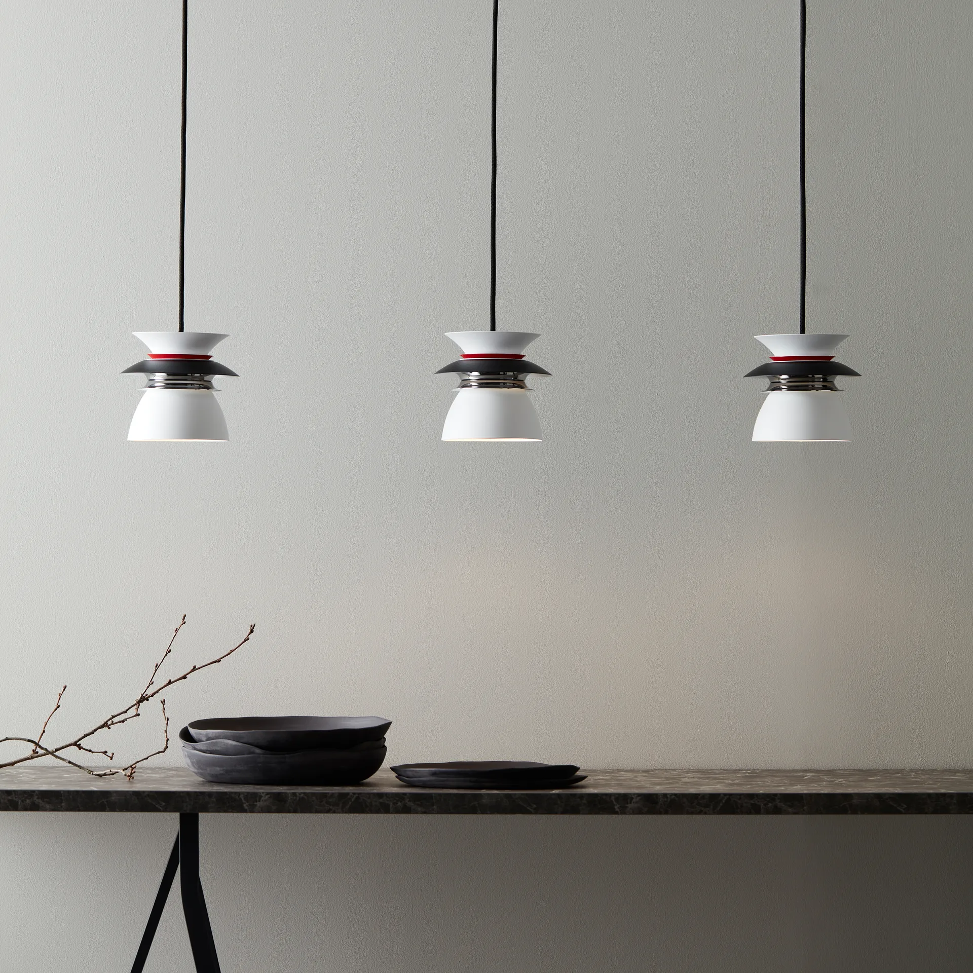 Diablo loftslampe Ø16,5 cm, Matsort/Blankrød Belid