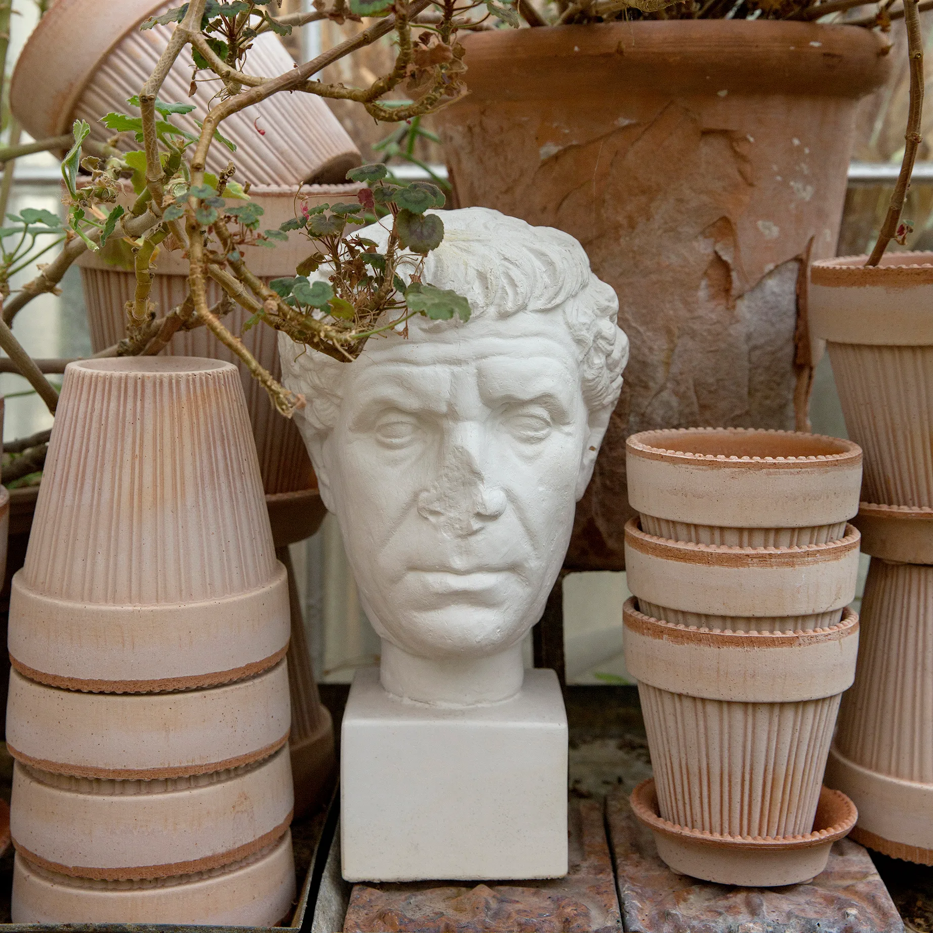 Simona urtepotte Ø12 cm, Lyserød Bergs Potter