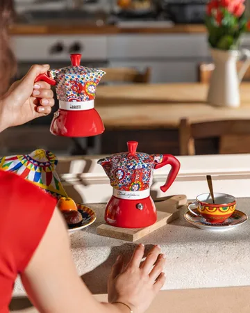 Bialetti x Dolce & Gabbana mokkakande induktion - Sicilian cart, 2 kopper - Bialetti
