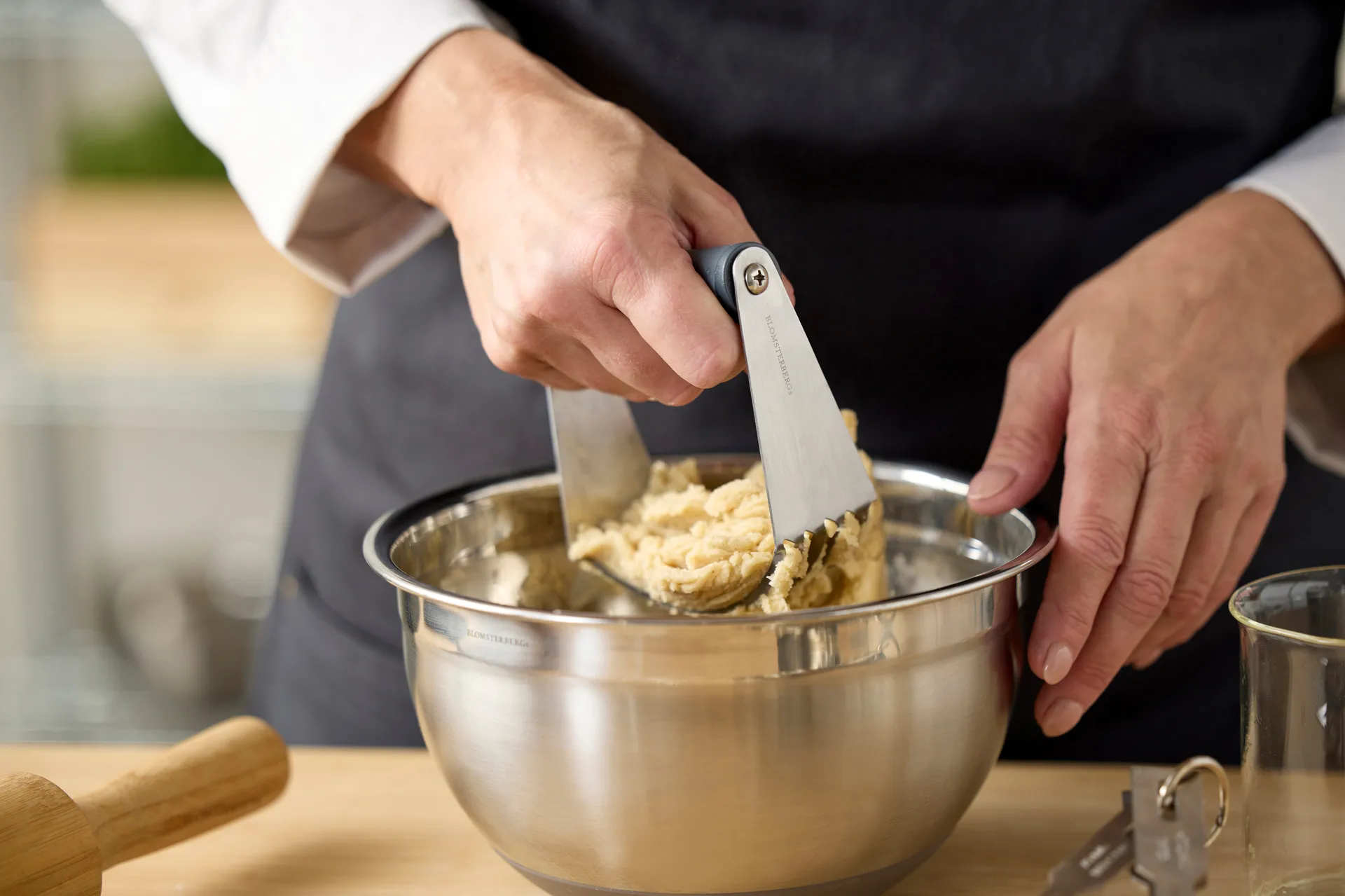 Blandingsskål med silikonebund latte, 3 liter Blomsterbergs