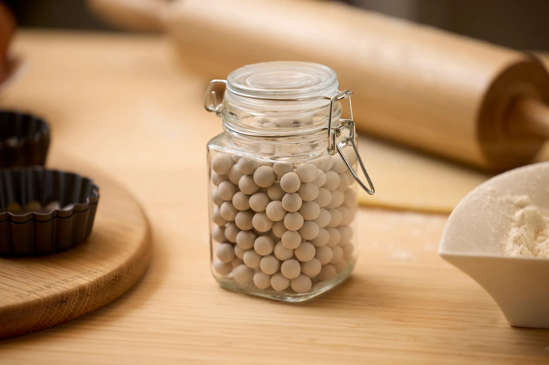 Blomsterbergs bagekugler keramik, Hvid Blomsterbergs