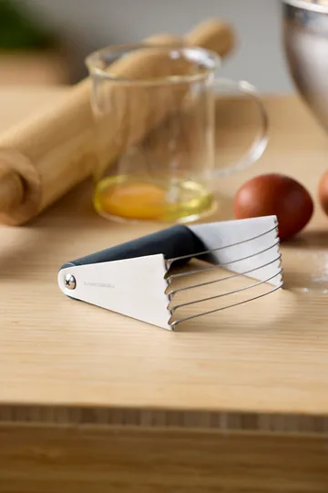 Blomsterbergs mørdejsjern - Grå-stål - Blomsterbergs