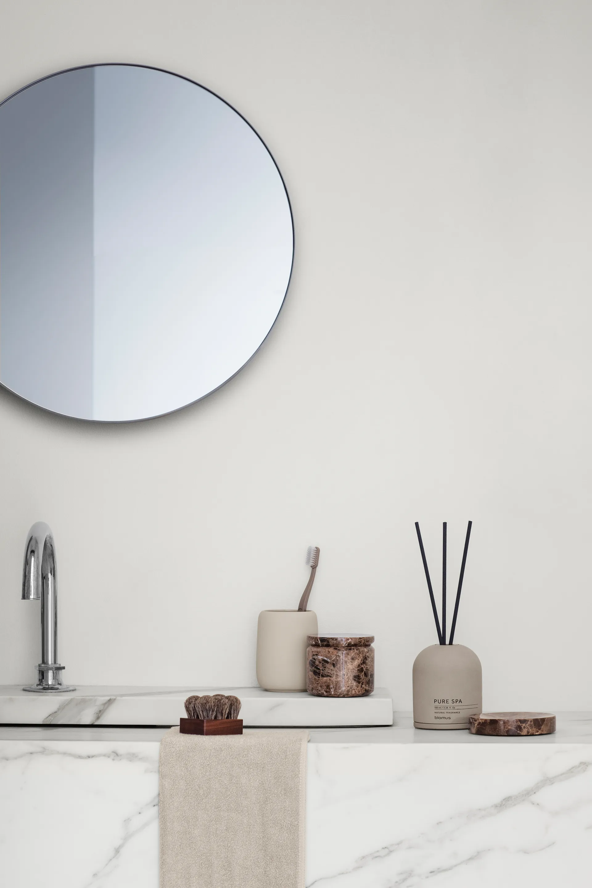 Fraga duftpinde 100 ml, Royal Leather/Satellite blomus