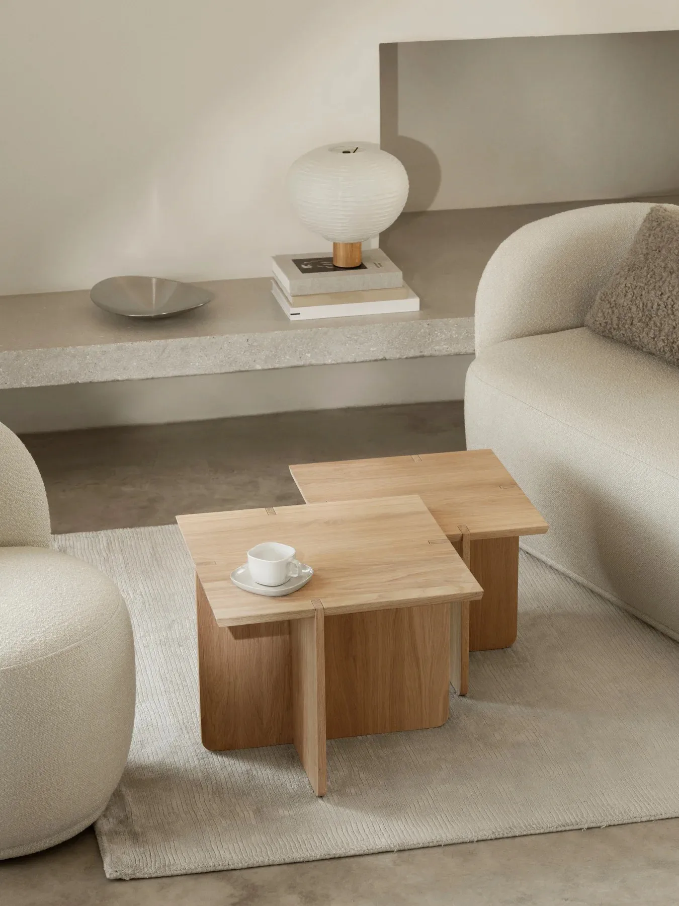 Kami bordlampe, Eg, Ø32 cm blomus