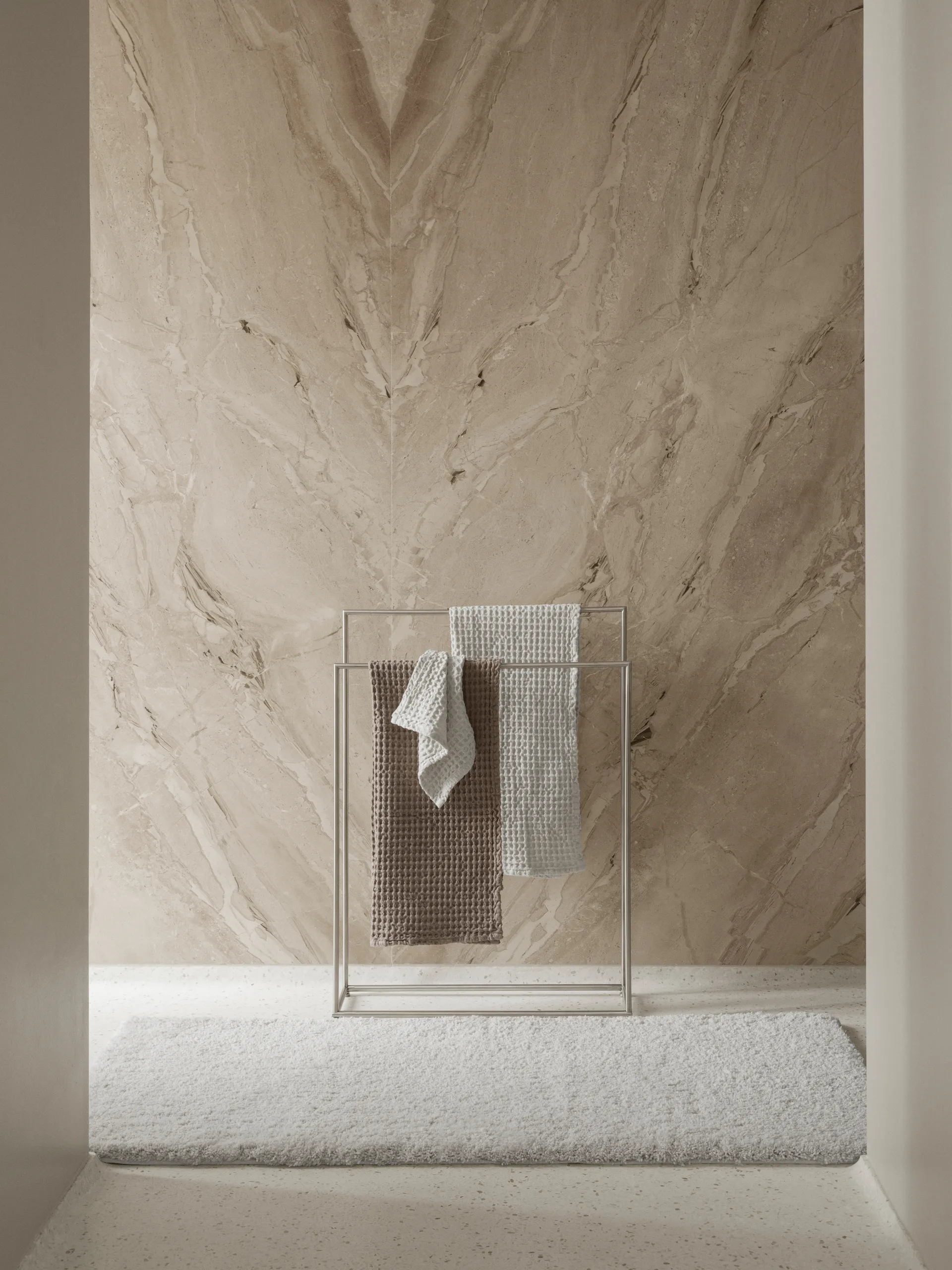 Modo håndklædeholder, Rustfrit stål mat, 86x60x18,5 cm blomus