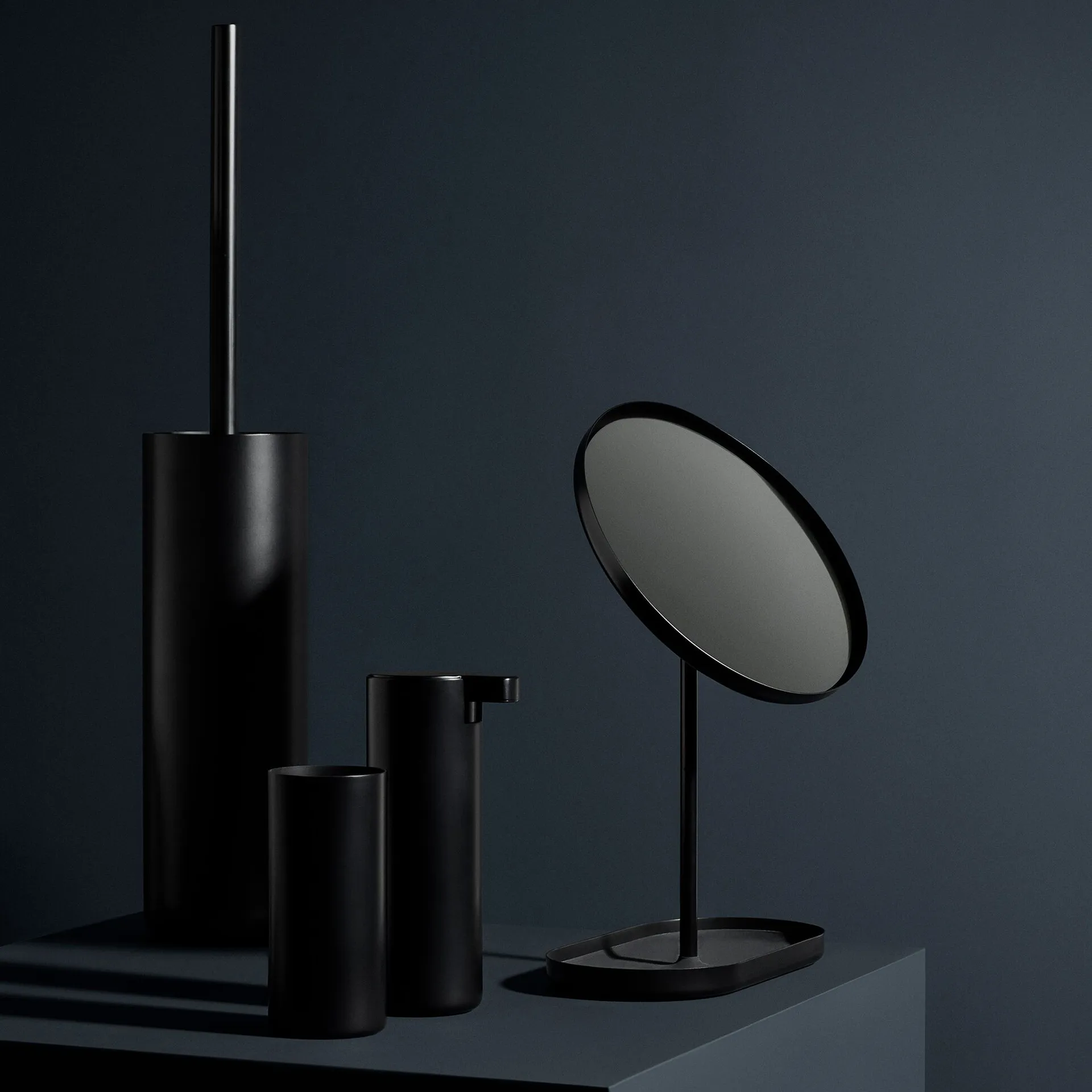 Modo tandkrus, Sort blomus