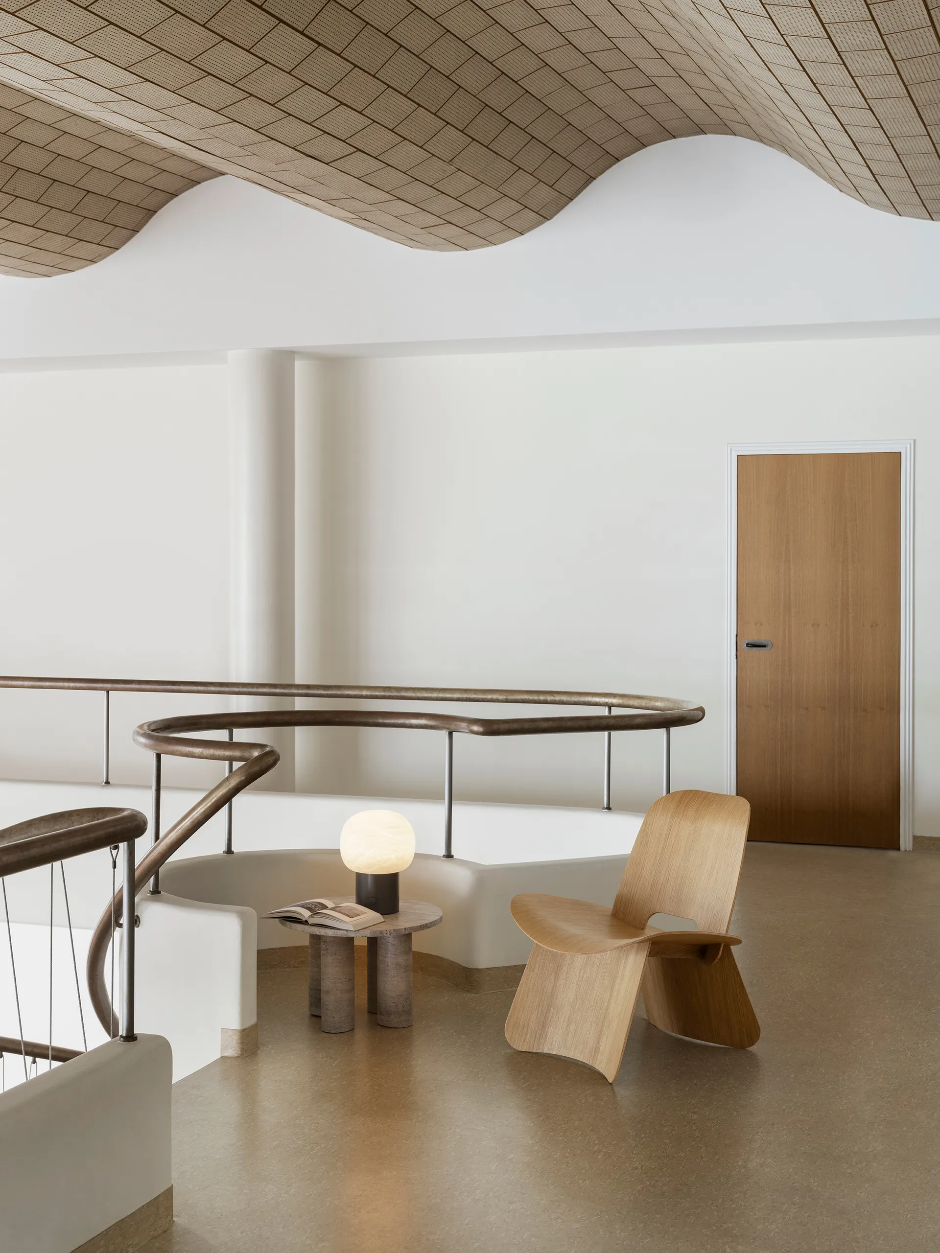 Nagomi stol, Oliebehandlet plywood blomus