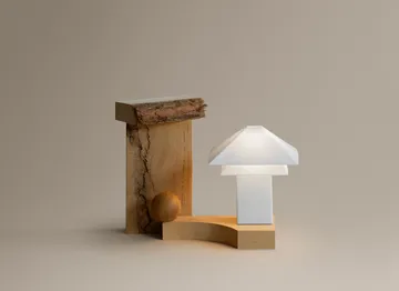 Sanaka bordlampe portabel - White - blomus