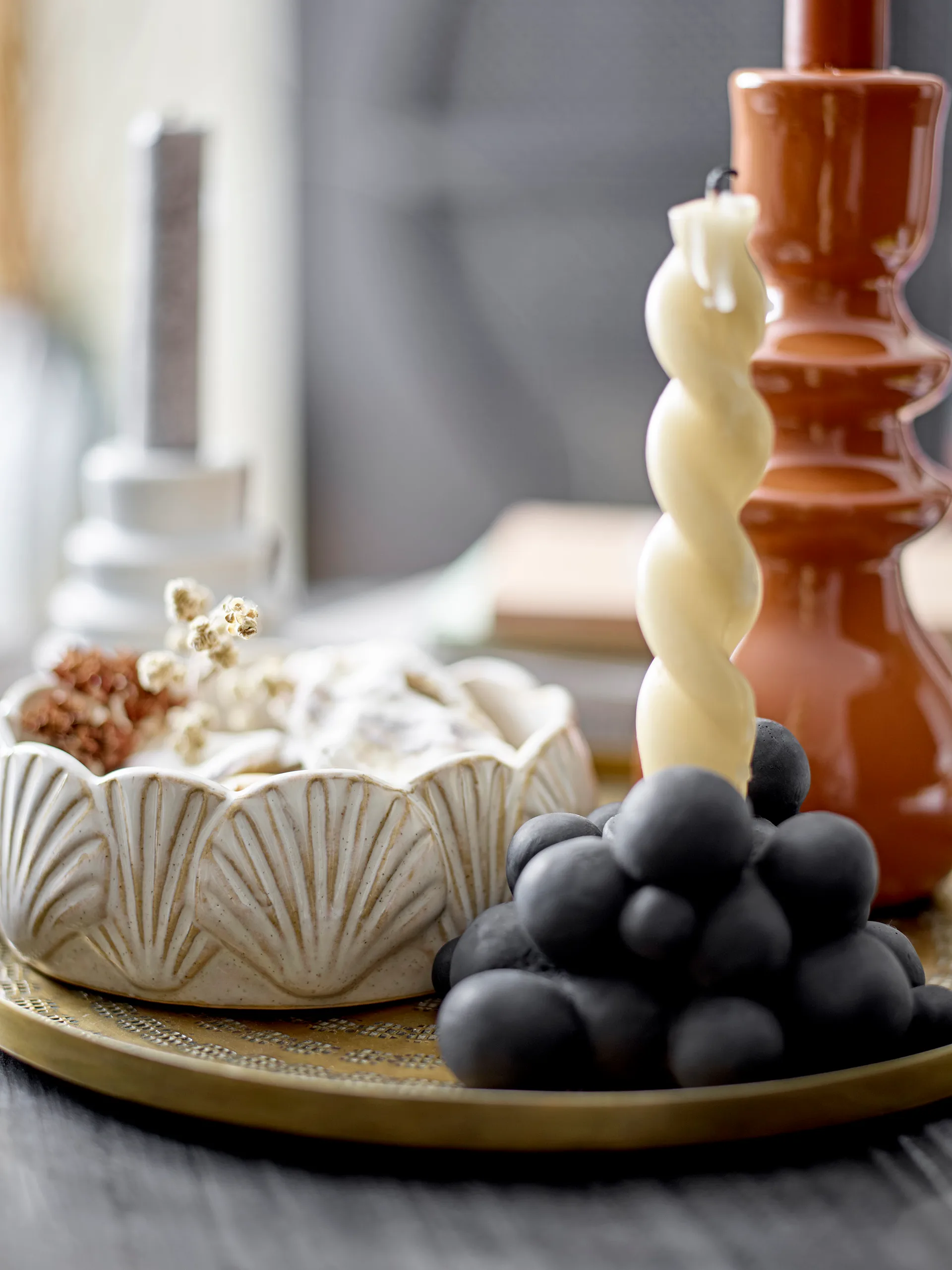 Betial lysestage 12x9x6 cm, Sort cement Bloomingville