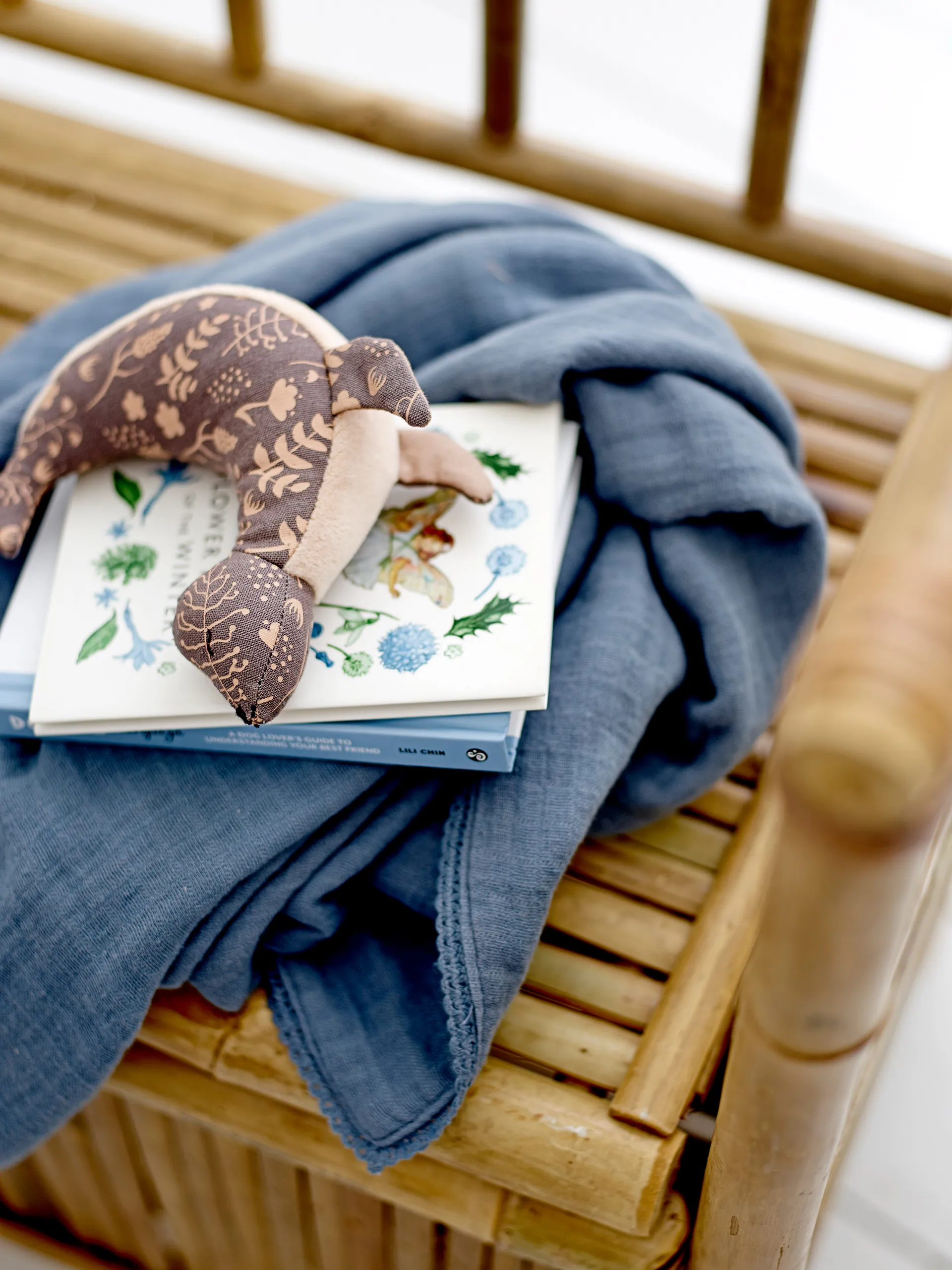 Bloomingville Muslin tæppe 80x100 cm, Blå Bloomingville