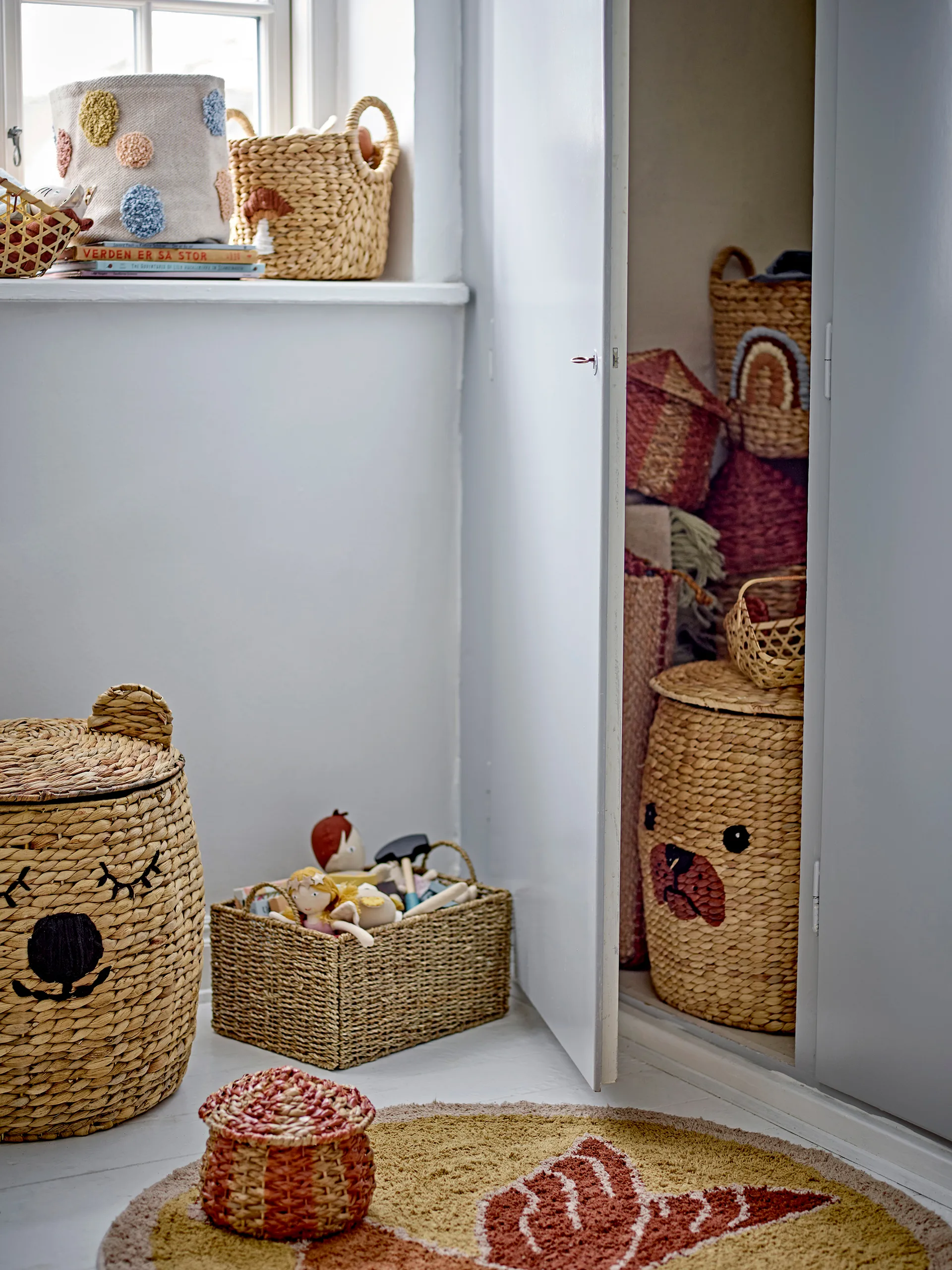 Dolma opbevaringskurv med låg Ø42x50 cm, Natur Bloomingville