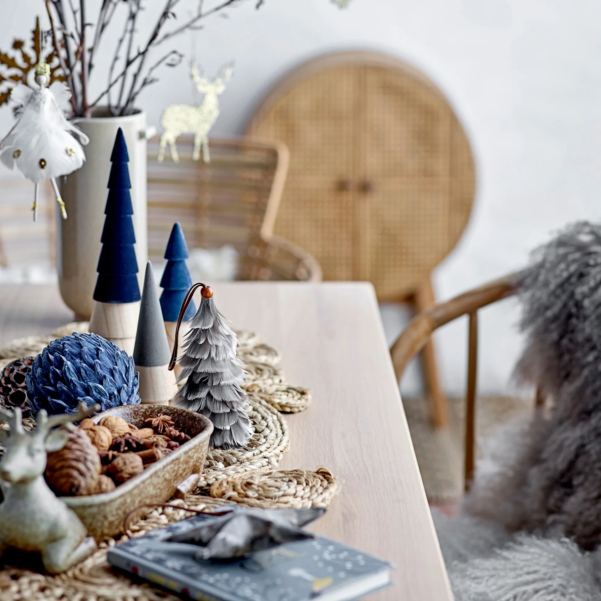 Ingeborgmaria Ornament julekugle, Blå Bloomingville