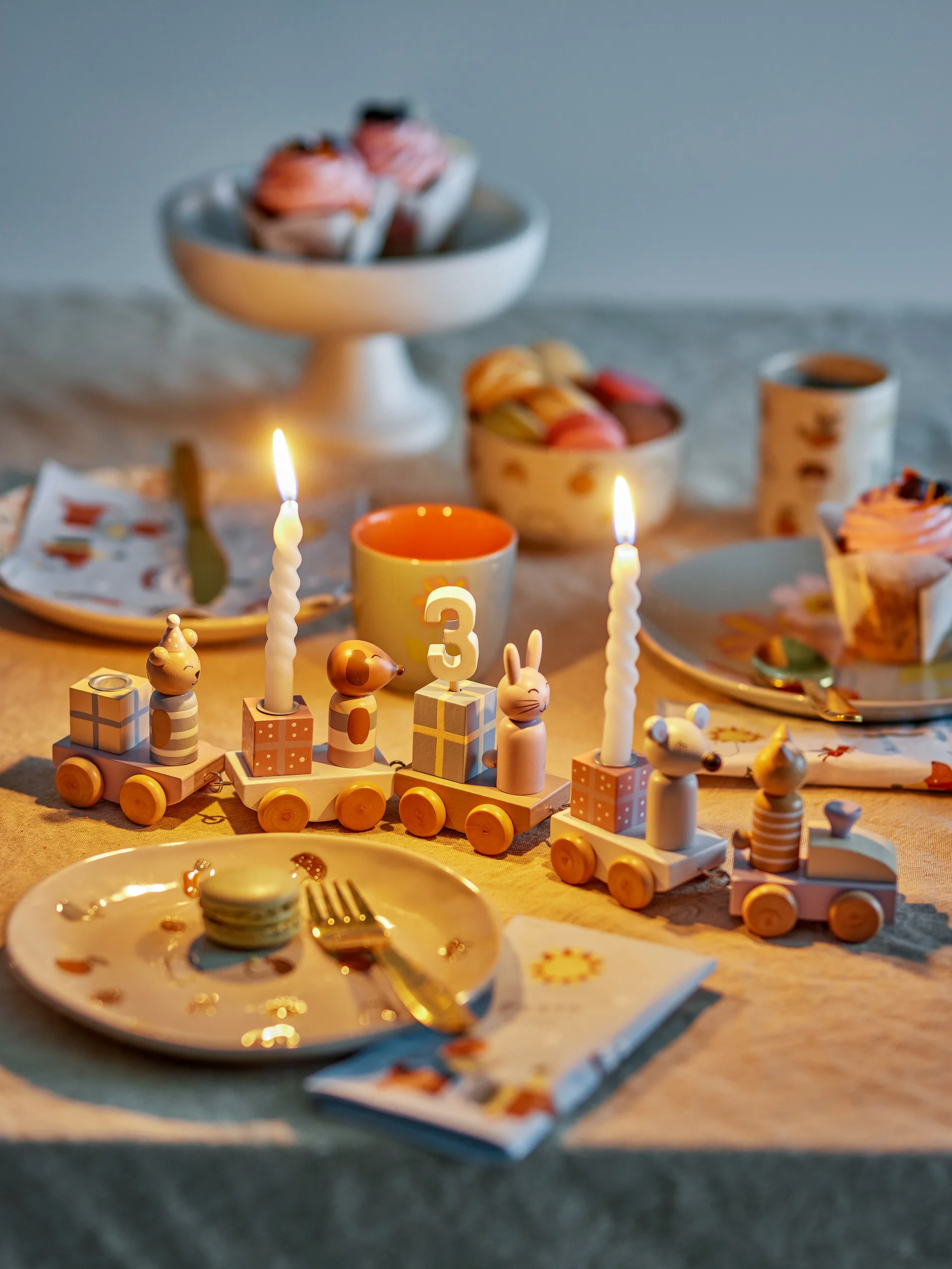 Junaid fødselsdagstog, Rosa Bloomingville