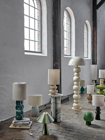 Lio bordlampe - Sort, Ø25 cm - Bloomingville