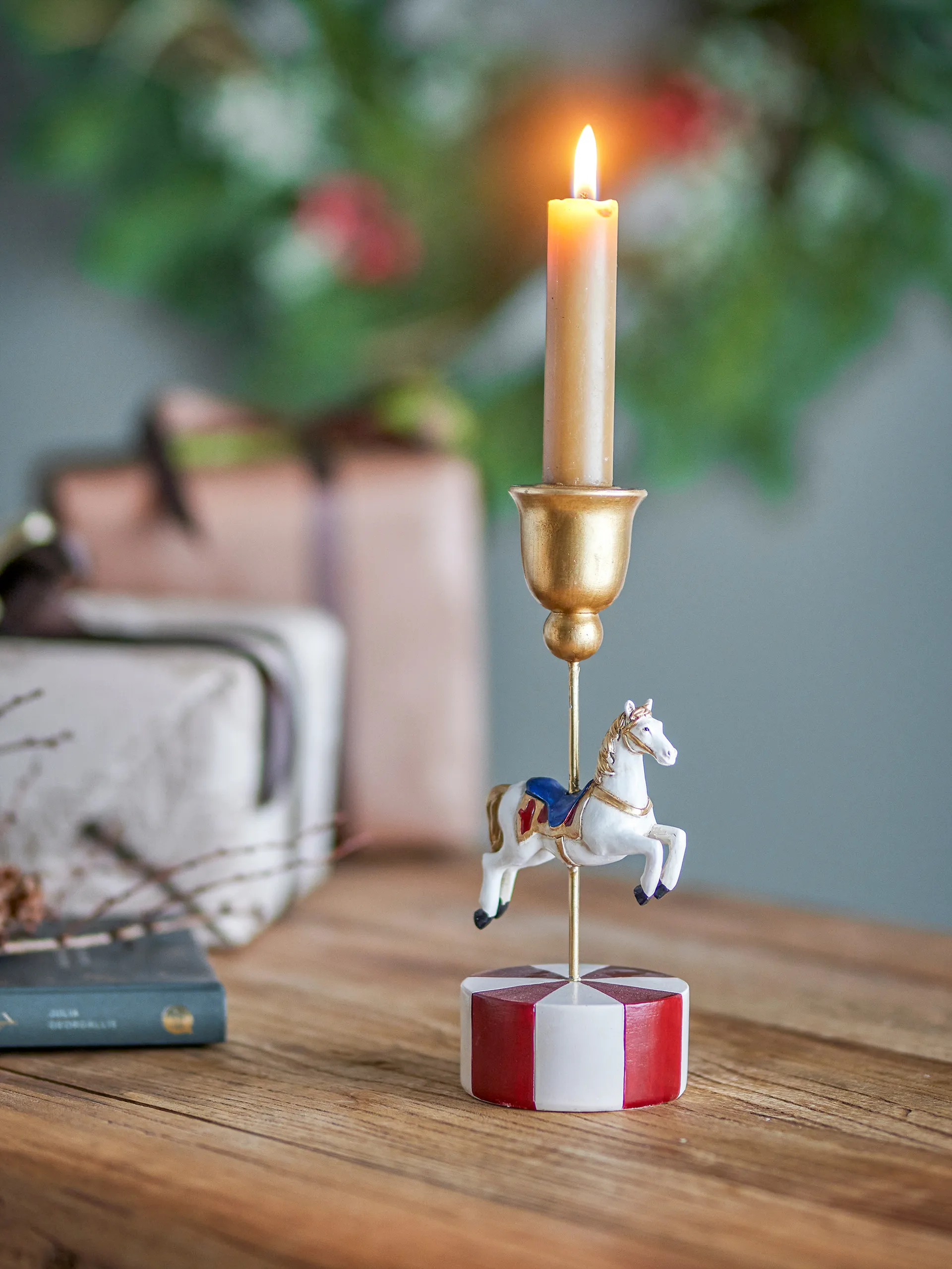 Merry-go-round lysestage, Hvid Bloomingville