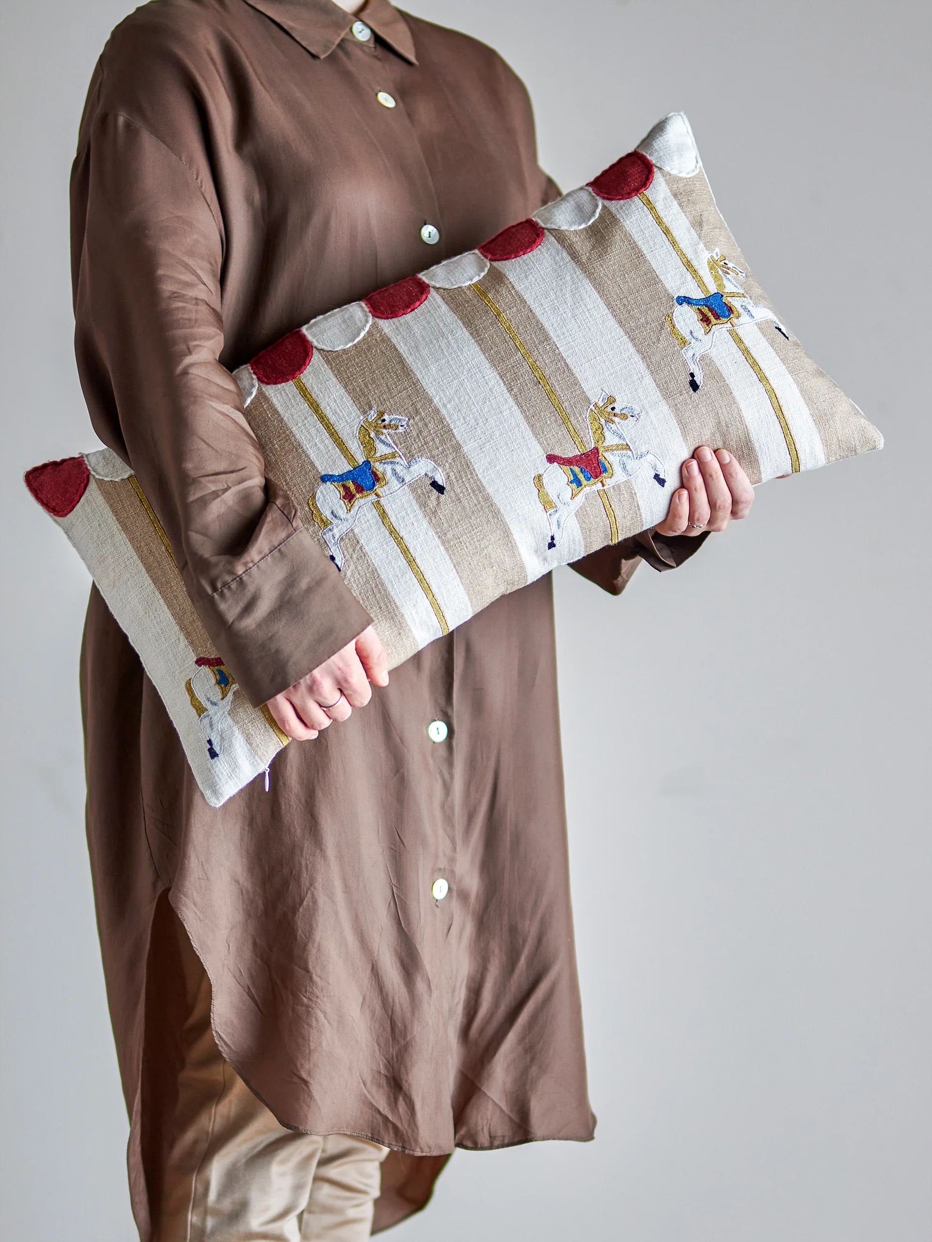 Merry-go-round pude 30x60 cm, Natur Bloomingville