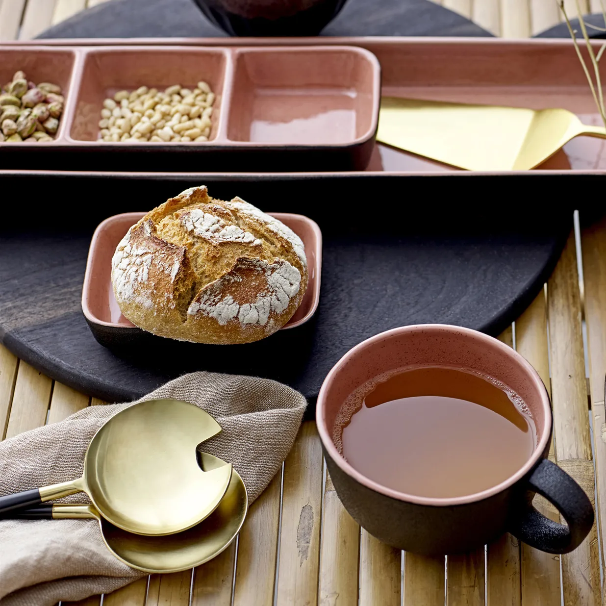 Sienna serveringsskåle, Orange-sort Bloomingville