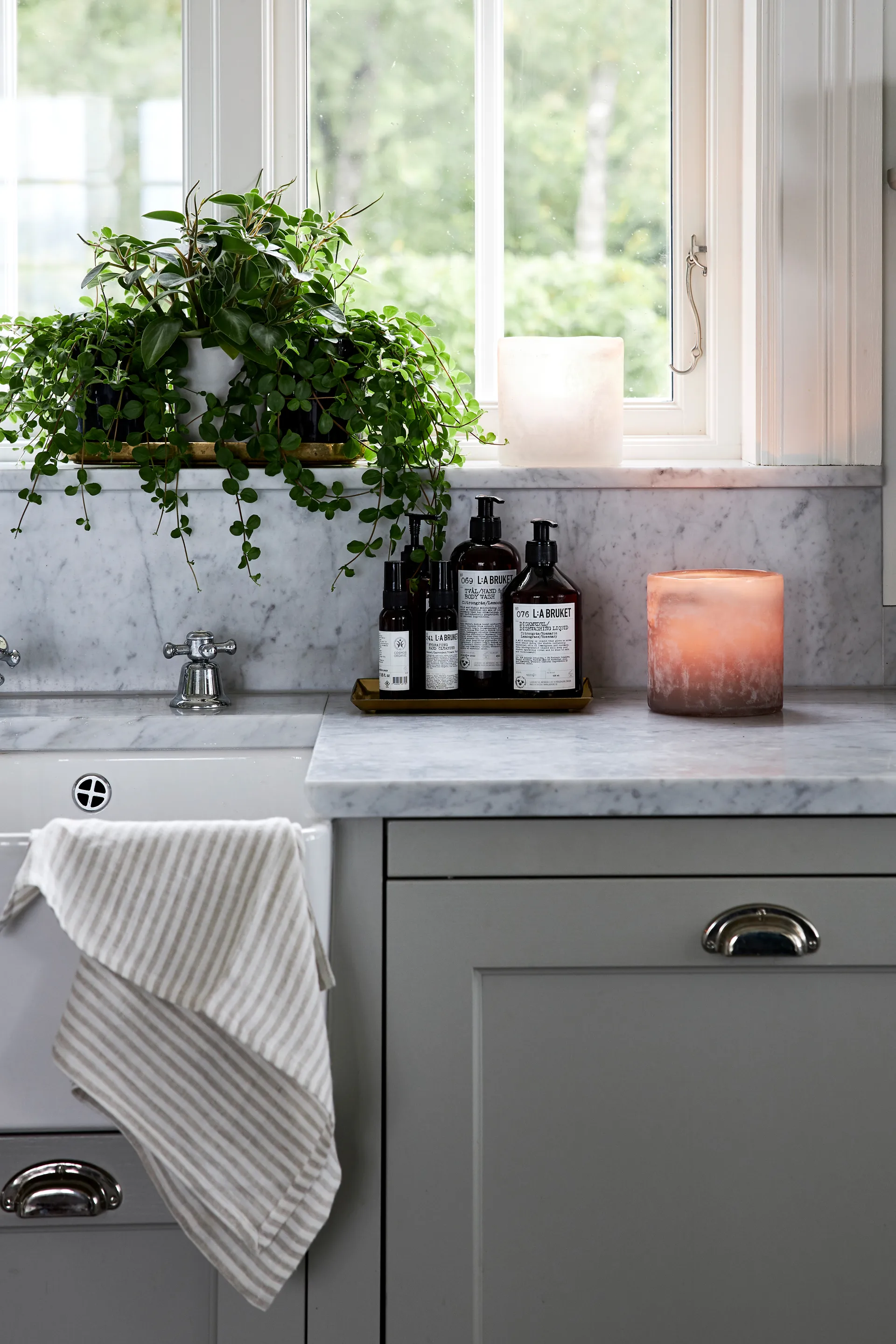 Bungenäs fyrfadsstage Ø8 cm, Brun Boel & Jan