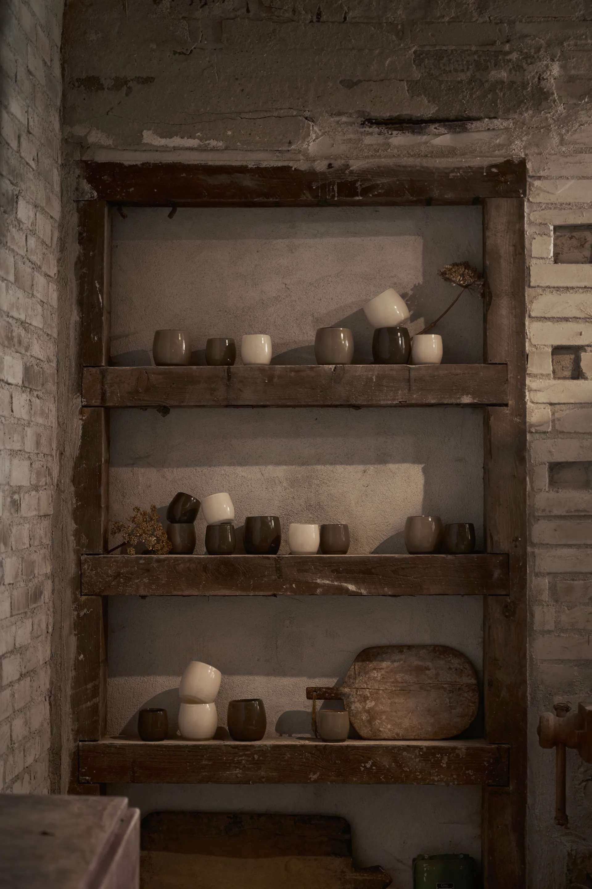 Goya fyrfadsstage Ø8 cm, Hvid Boel & Jan