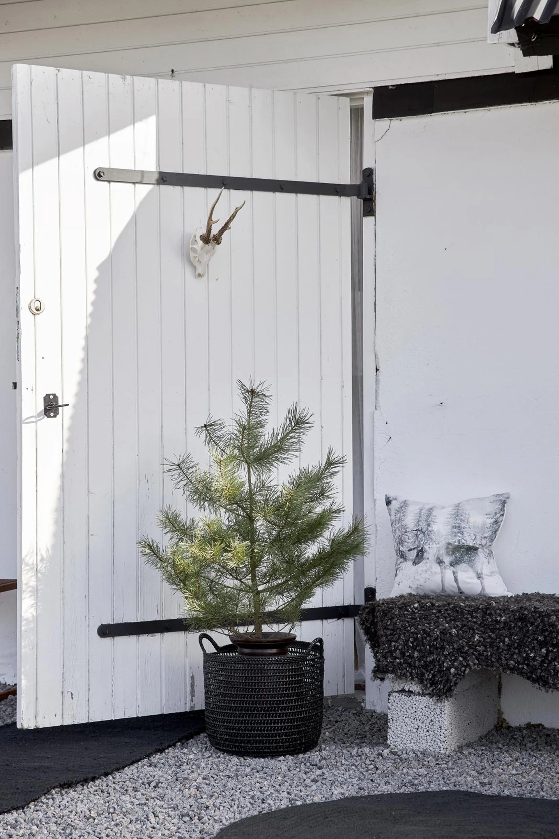 Merida jutetæppe sort, 70x200 cm
 Boel & Jan