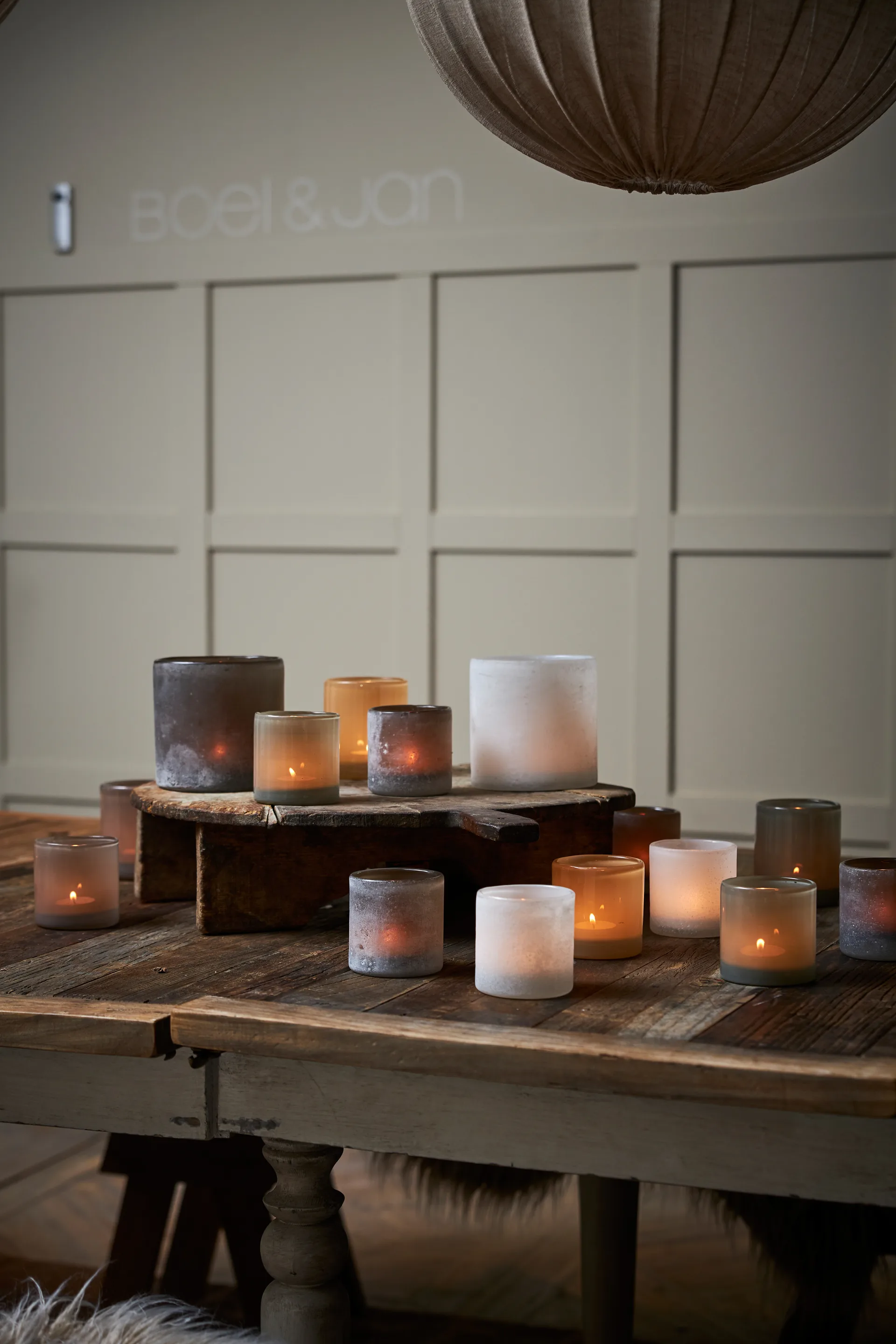 Visby fyrfadsstage Ø9,5 cm, Gul Boel & Jan