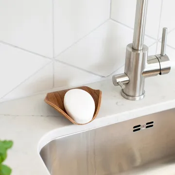 Leaf™ sæbeskål med afløb 11,5x11,5 cm - Valnød - Bosign