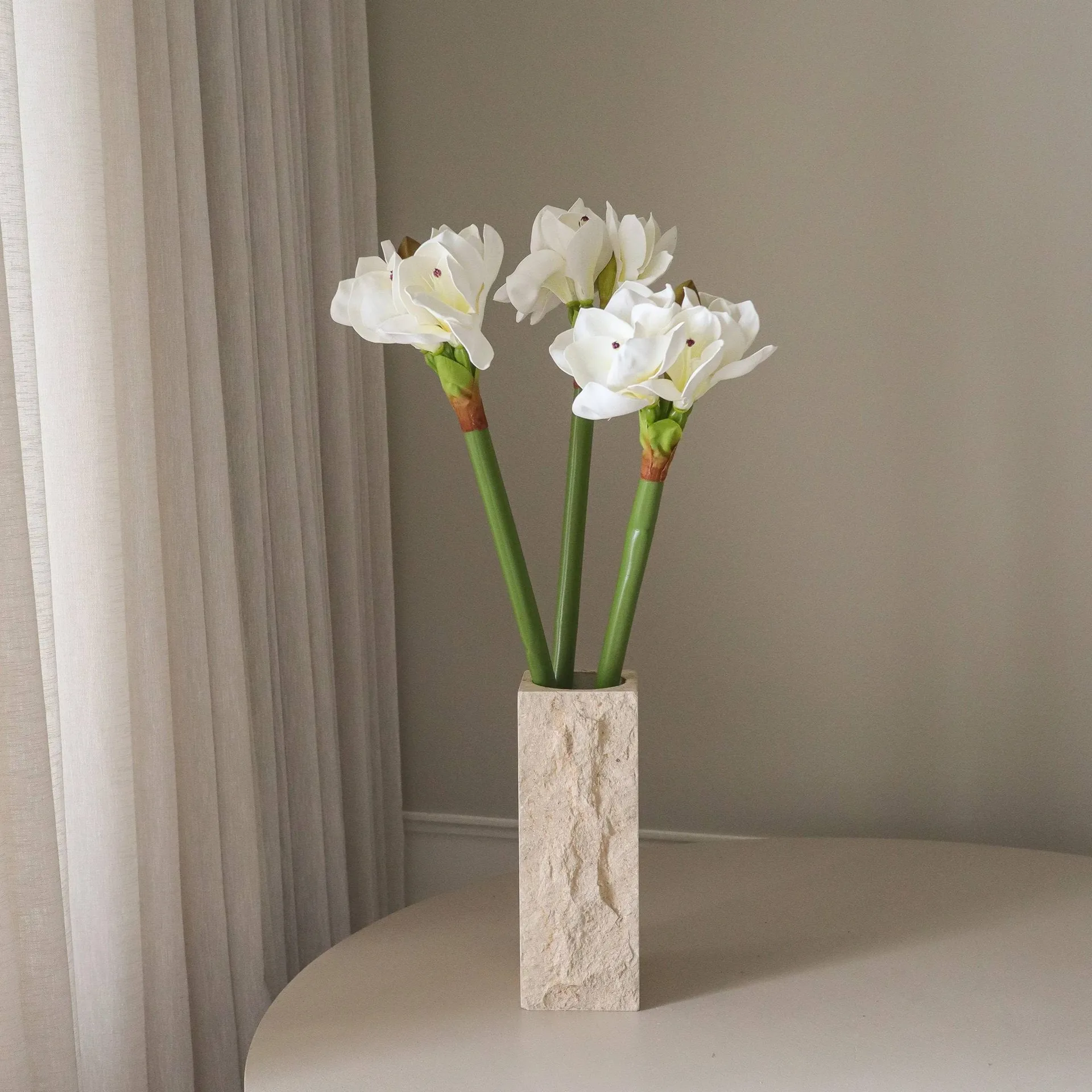 Amaryllis kunstig buket, Hvid, 73 cm Botané