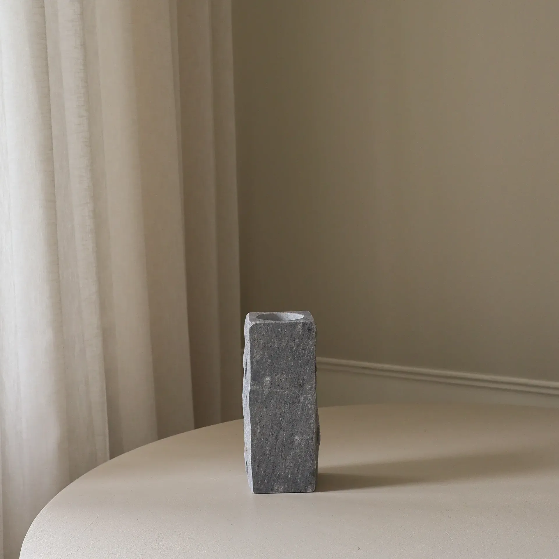 Cartier Edge marmorkrukke, Small, 25 cm Botané