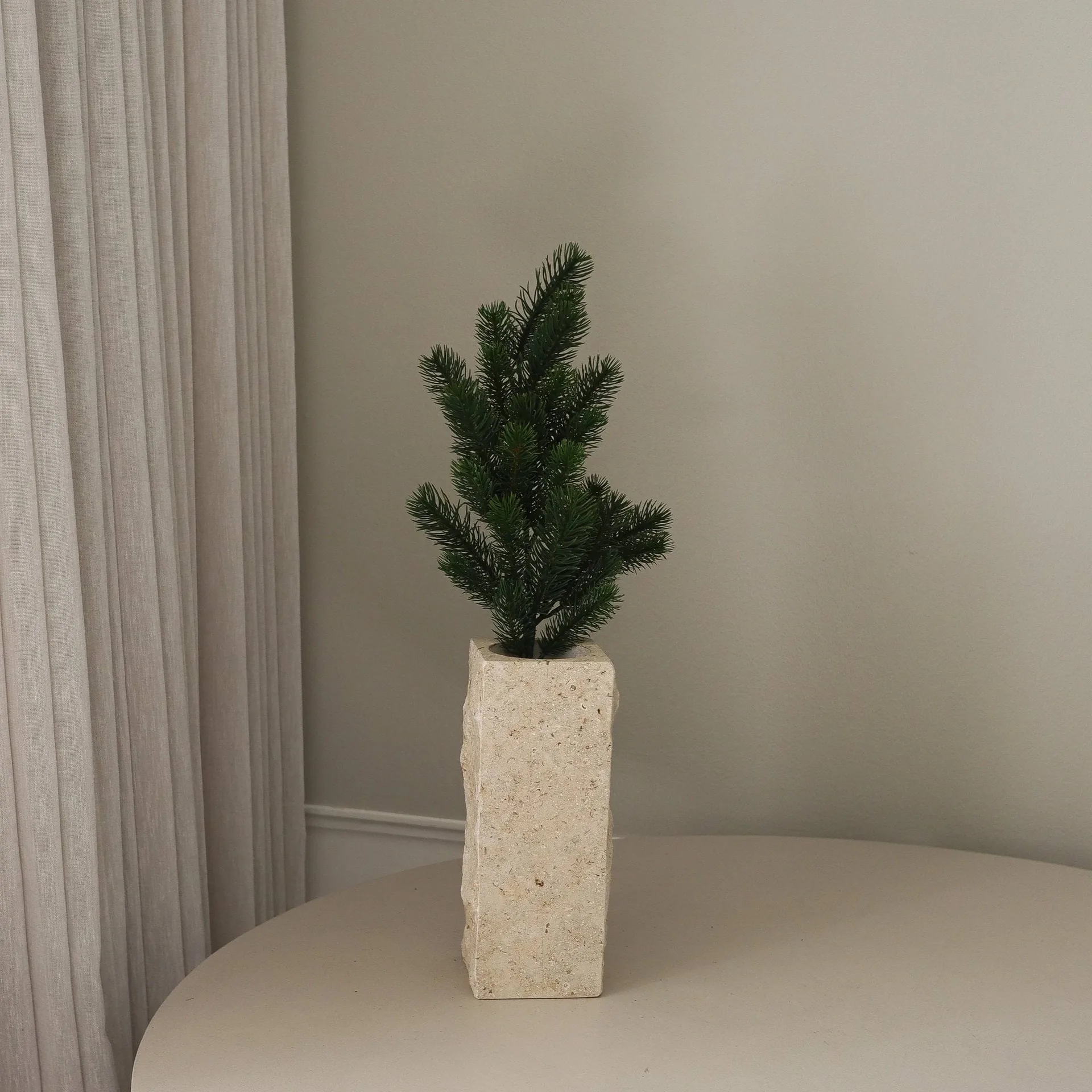 Fyrregren kunstig plante, Grøn, 65 cm Botané