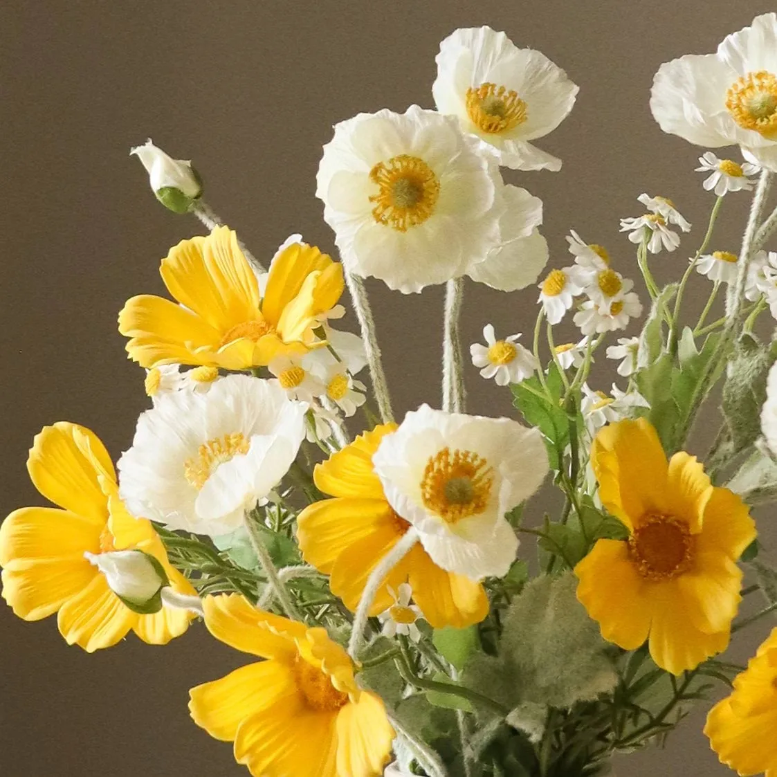 Le Natural kunstig buket, Præstegårdsnælde-bellis 7 stk Botané