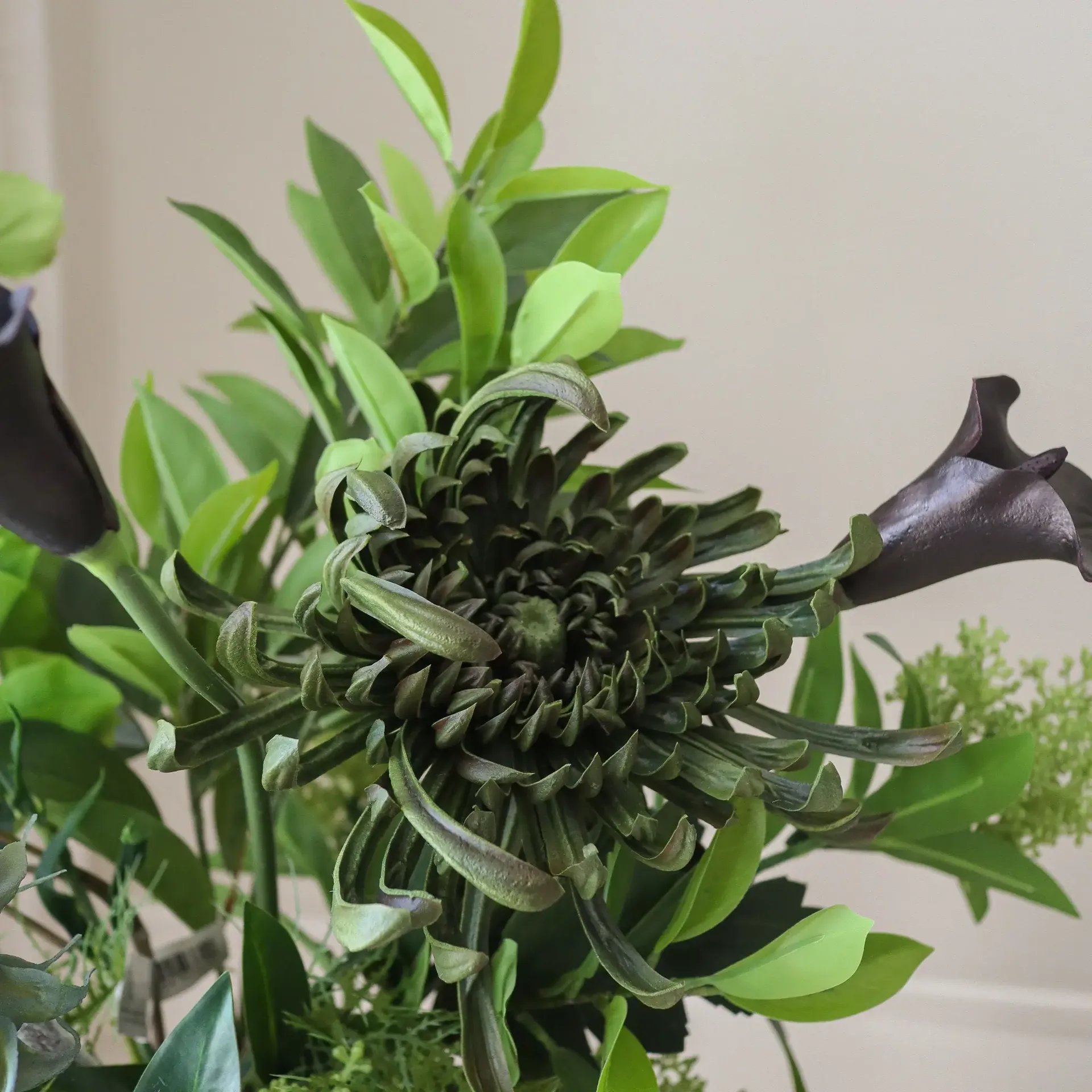 Verdant Noir kunstig buket, Kalla-spindelkrysantemum-efterårssolsikke, 92 cm, 13 stk. Botané