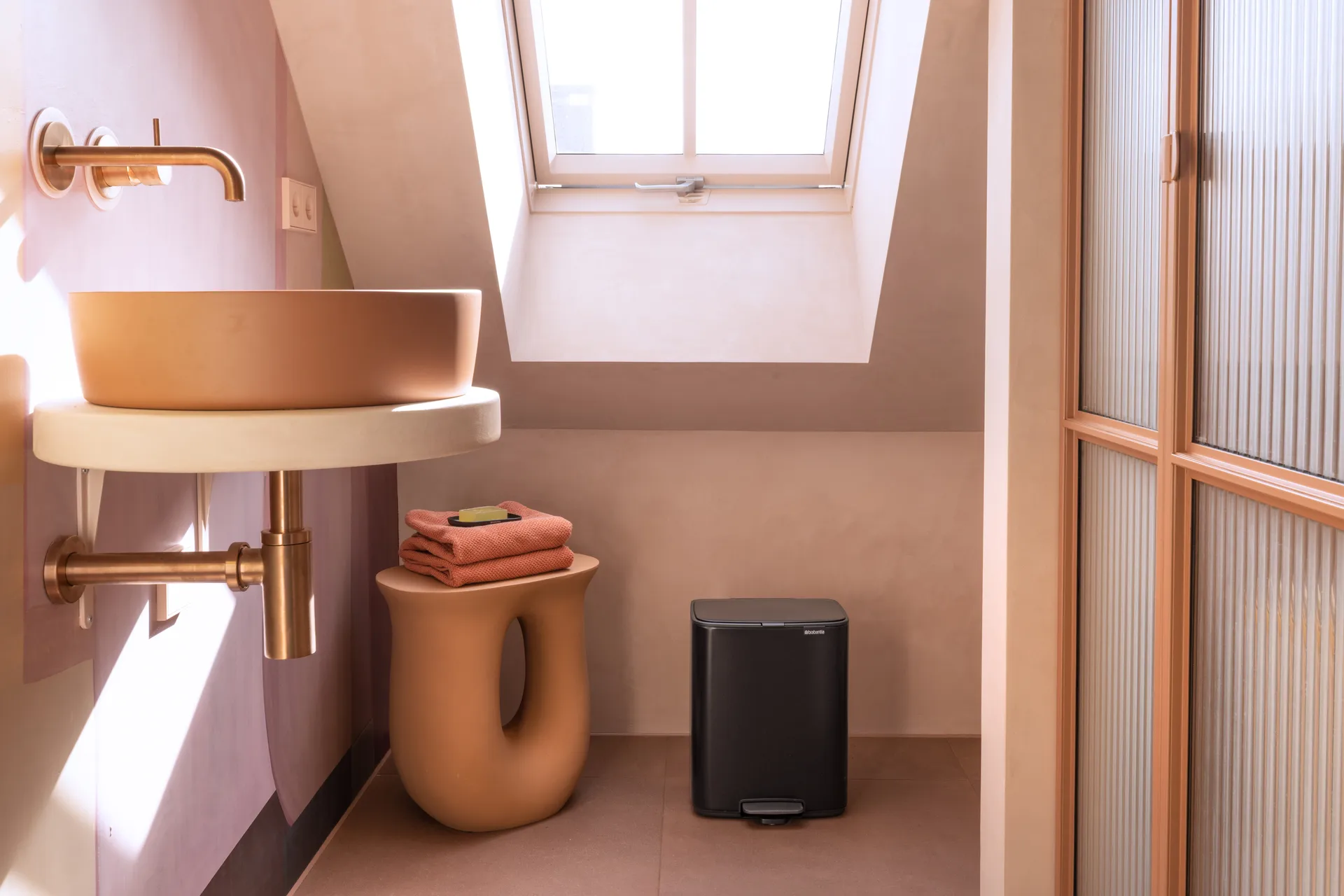 Bo pedalspand 12 l, Matt Black Brabantia