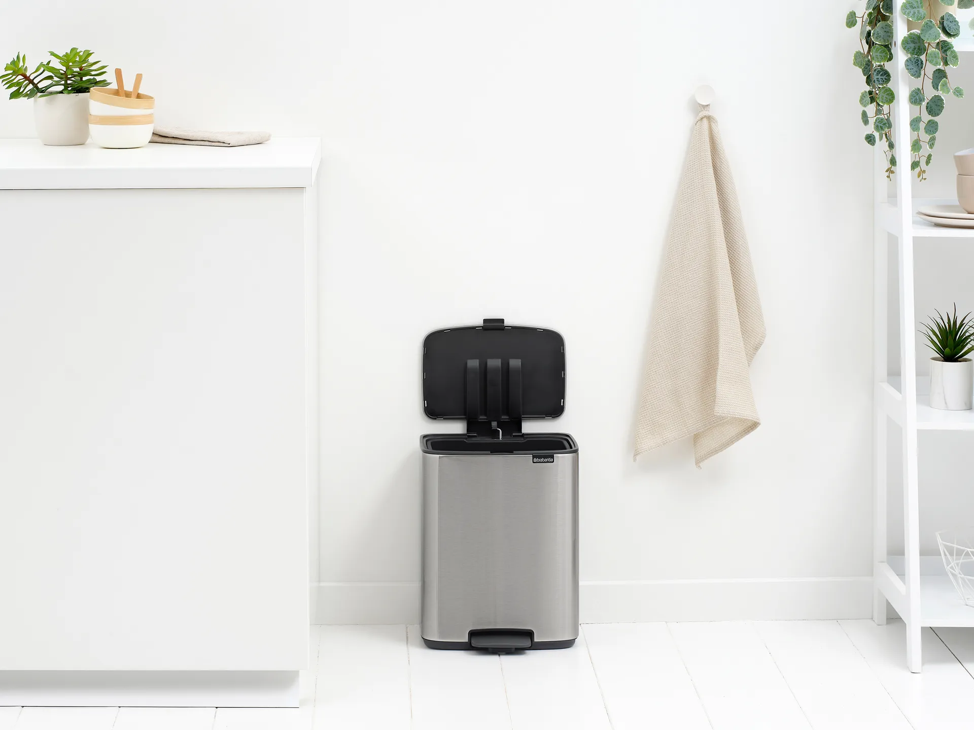 Bo pedalspand 12 l, Matt Steel Fingerprint Proof Brabantia