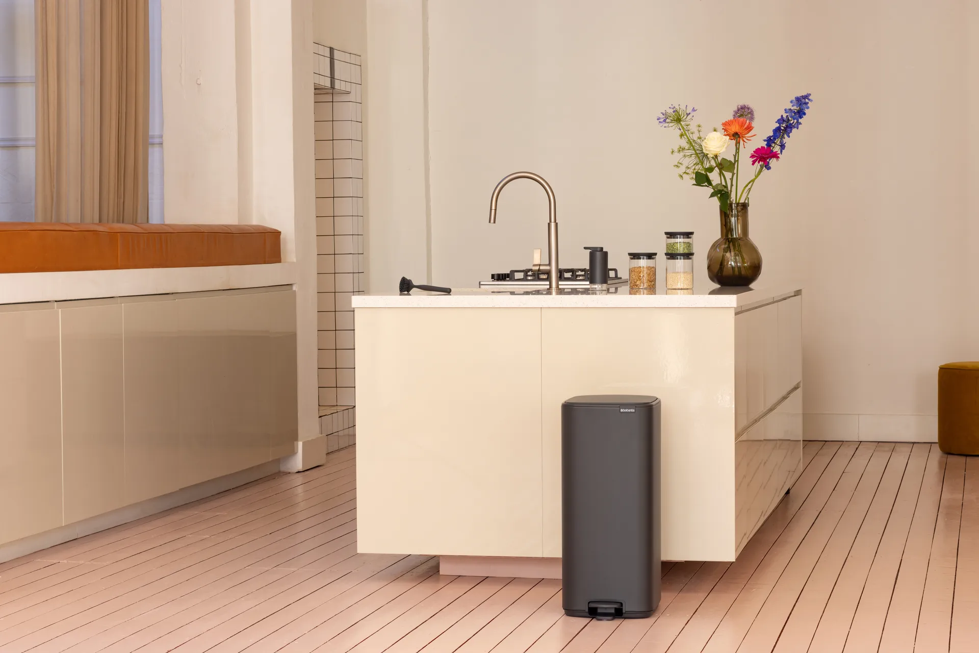 Bo pedalspand 30 l, Mineral Infinite Grey Brabantia