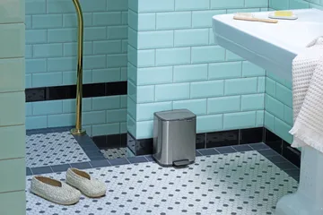 Bo pedalspand 4 l - Matt Steel Fingerprint Proof - Brabantia