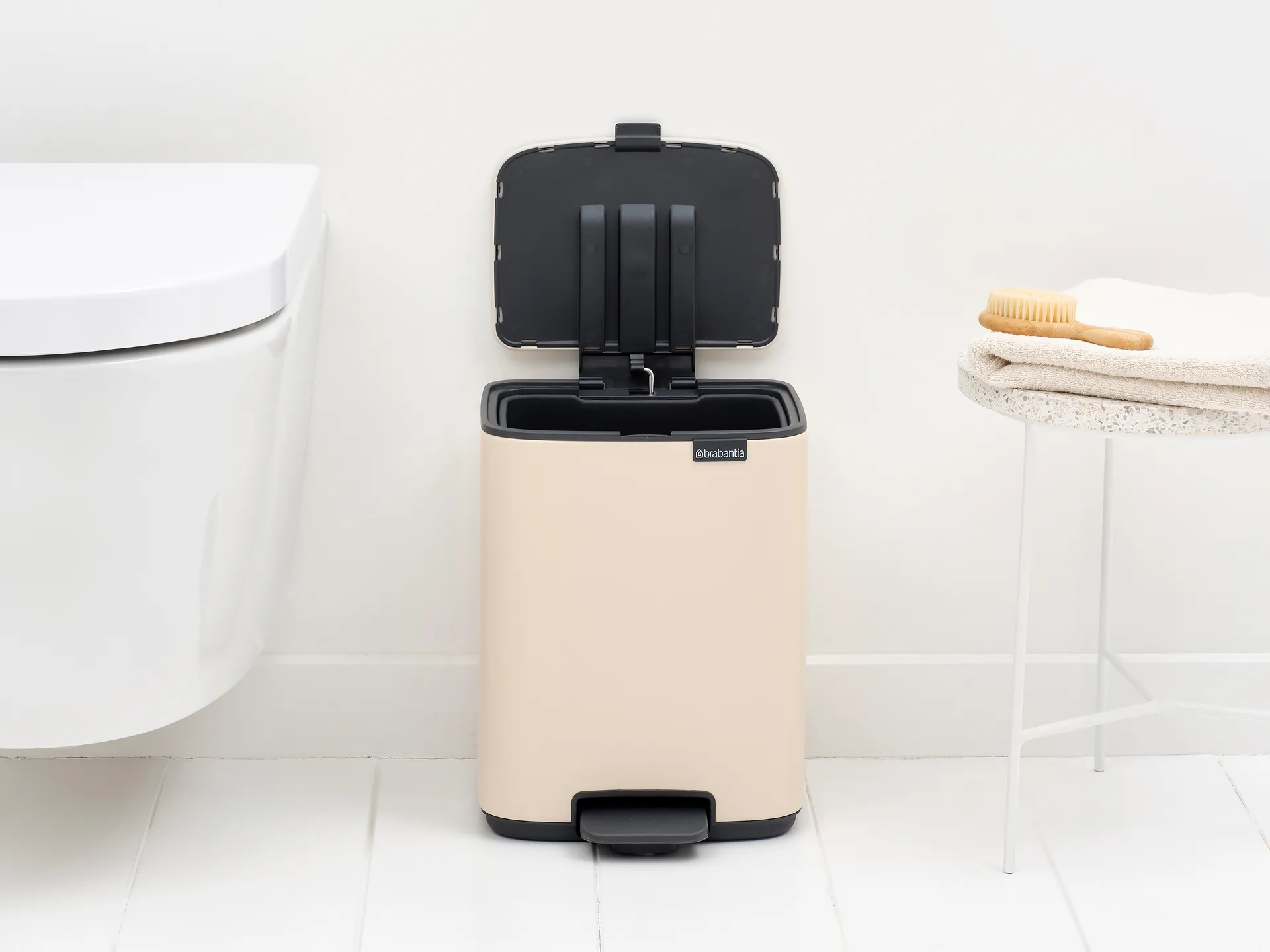 Bo pedalspand 7 l, Soft Beige Brabantia