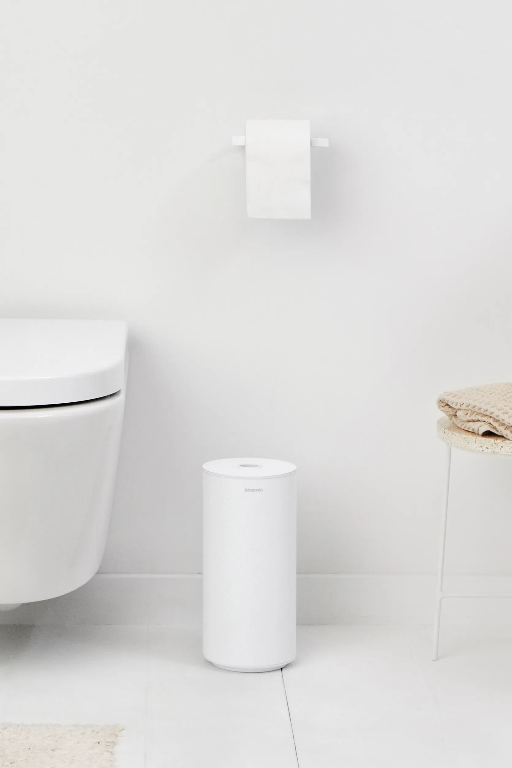 MindSet toiletrulleholder, Mineral Fresh White Brabantia