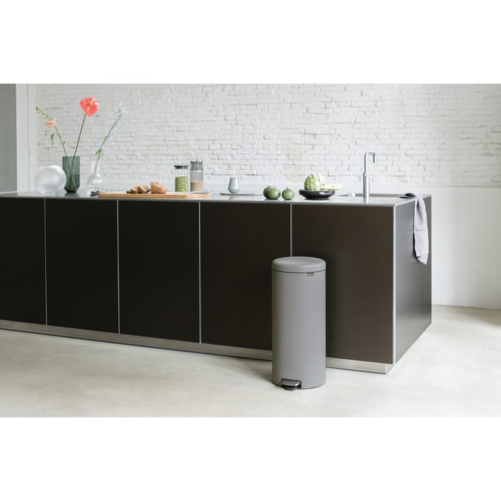 New Icon pedalspand 30 liter - Mineral concrete grey - Brabantia