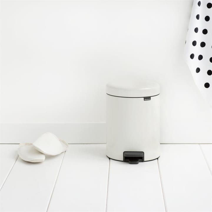 New Icon pedalspand 5 liter, white (hvid) Brabantia