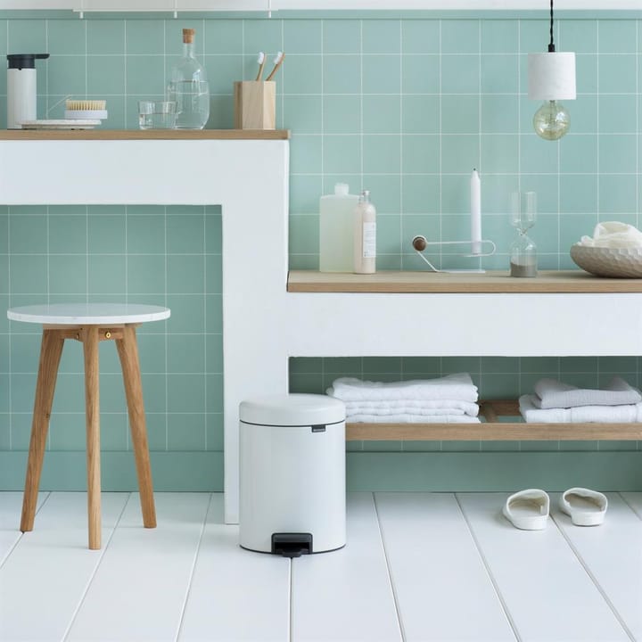 New Icon pedalspand 5 liter, white (hvid) Brabantia
