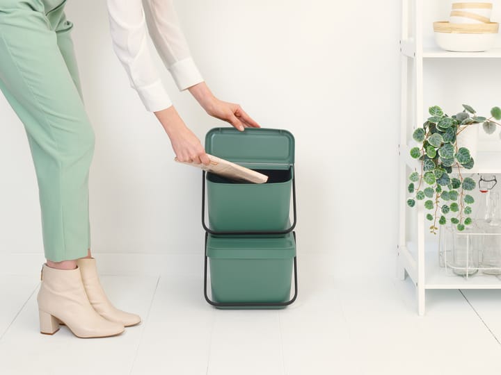 Sort & Go stabelbar affaldsspand 20 L - Fir Green - Brabantia