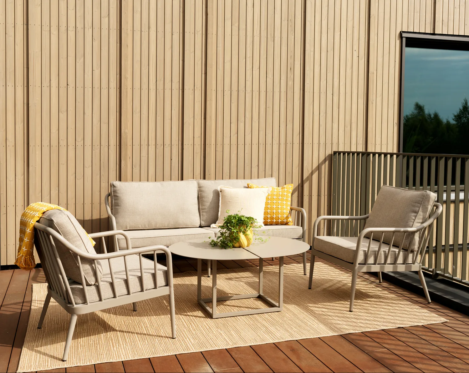 Coleville lænestol, Khaki-burlap beige Brafab